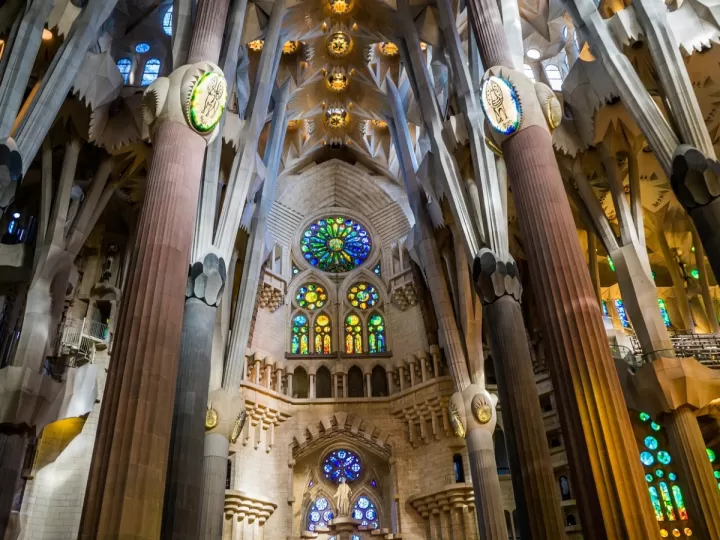 centro cívico sagrada familia