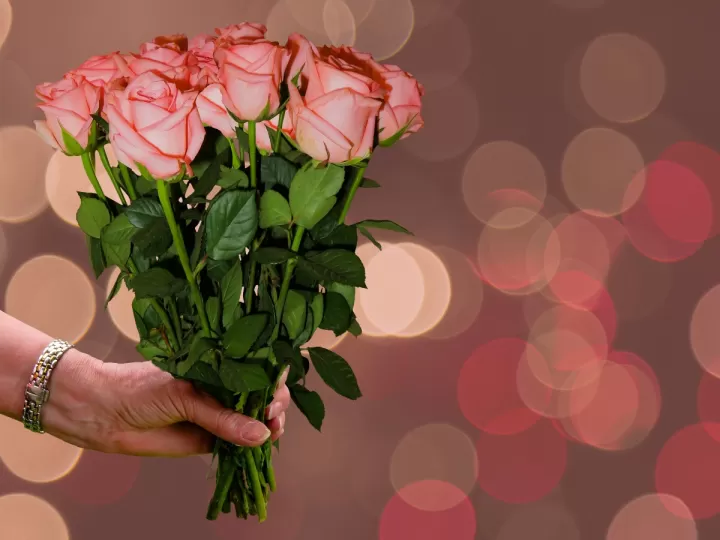 como felicitar a un testigo de jehová en su cumpleaños