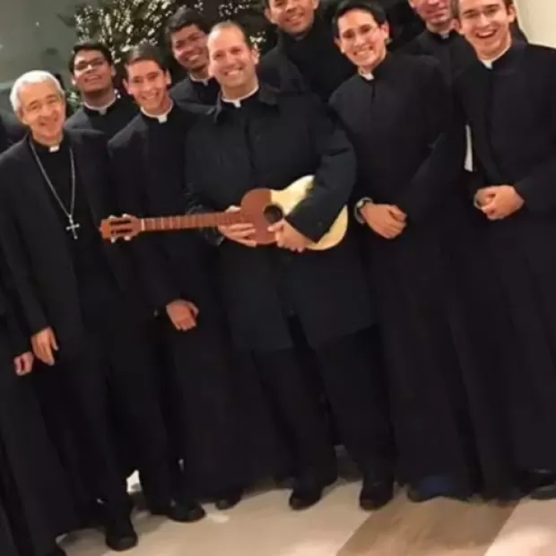 formacion de sacerdotes